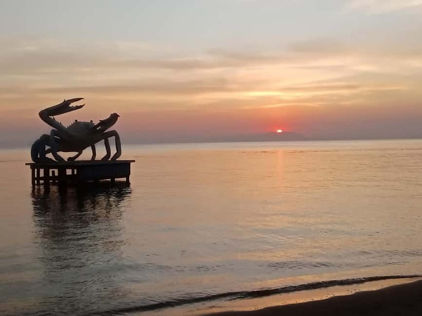 Kep: Discover kampot pepper farm/lake & Salt fields...more - Who gets the most from this tour