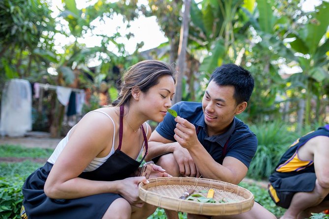 Khmer Cooking Class at a Local's Home in Krong Siem Reap - The market visit and what you learn there