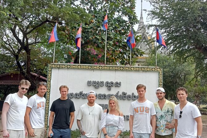 Killing field and Toul Sleng genocide museum Tour - How to prepare for a serious morning