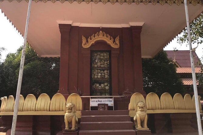Killing Fields, War Museum and Floating Village ( Mechrey ) - Wat Thmey and the Killing Fields of Siem Reap