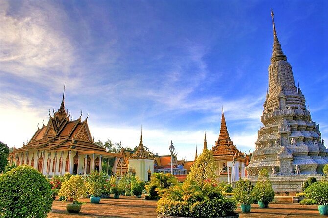 Koh Dach Silk Island and Phnom Penh Full Day Private Tour - Why this tour works as a one-day introduction