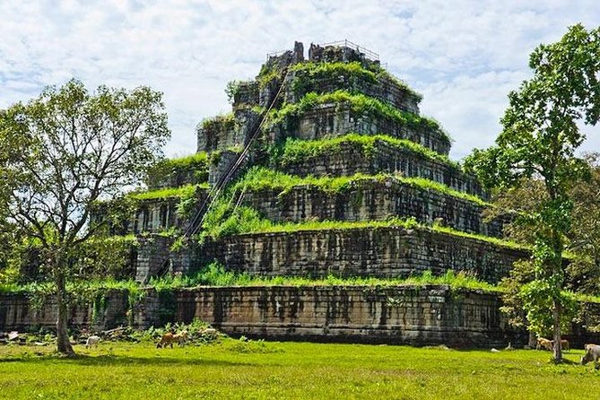 Koh Ker & Beng Mealea Excursion Join-in Tour - Free Hotel Pickup - Beng Mealea: a broken cousin of Angkor Wat