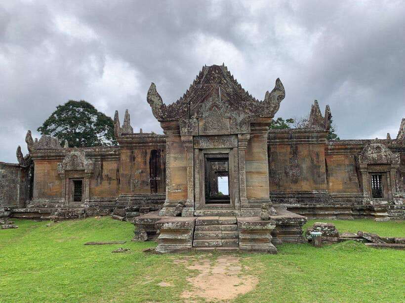 Koh Ker Temple & Beng Mealea Temples Day Trip Private Driver - Leaving Siem Reap Behind