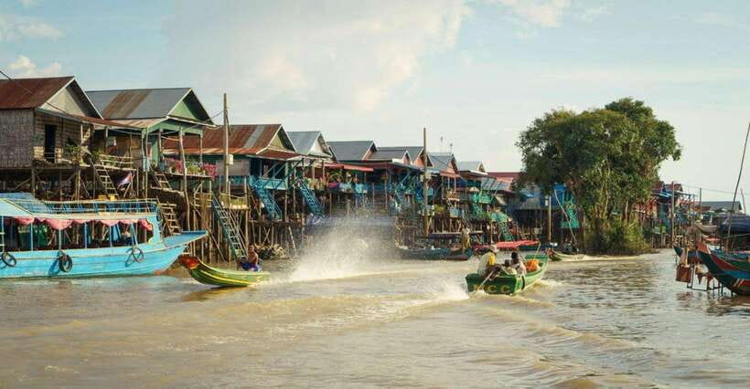 Kompong Kleang Floating Village Guide Tour from Siem Reap - How the guides shape the experience