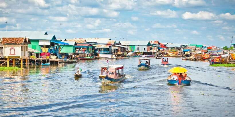 Kompong Kleang Floating Village Guide Tour from Siem Reap - Why the eight-person limit helps