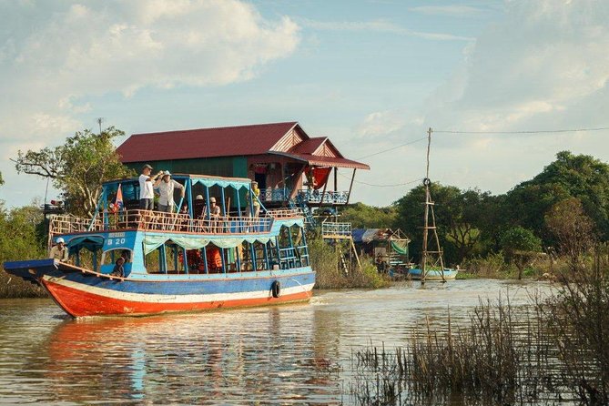 Kompong Phluk Floating Village Private Half-Day Tour - Reaching the stilted houses of Kompong Phluk