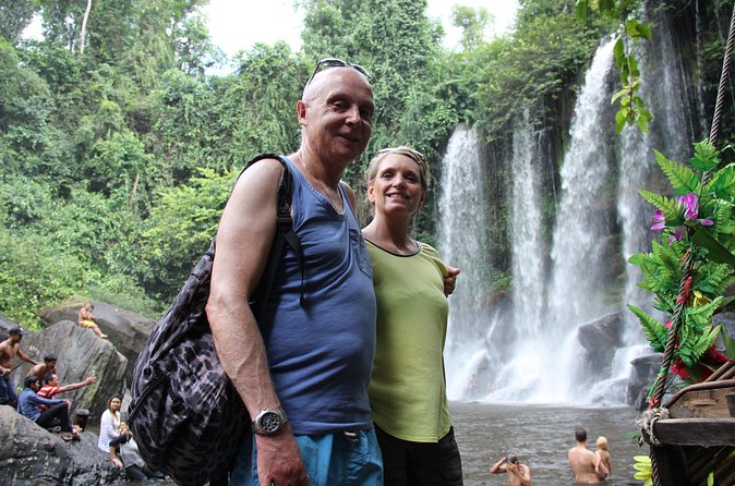 Kulen Mountain Trekking Tour - Wat Preah Ang Thom and the reclining Buddha