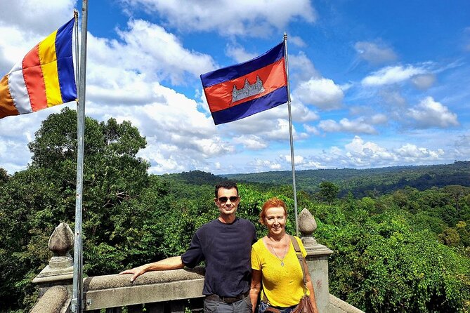 Kulen Mountain Waterfall-1000 Lingas -Siem Reap Tour - The River of a Thousand Lingas