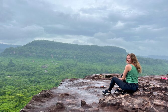 Kulen Mountain Waterfall Tour with Picnic Lunch from Siem Reap - What the guides add to the day
