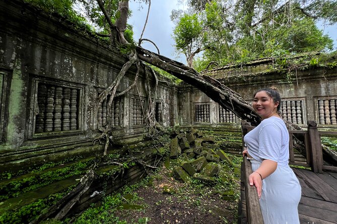 Kulen Mountain with Beng Mealea and Banteay Srei Full Day Tour - Phnom Kulen Waterfall is the day’s breathing space
