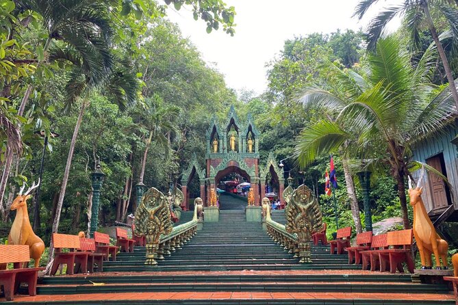 Kulen Mountain With Ticket included Plus Banteay Srei Temple Tour - Preah Ang Thom and the 1000 Lingas