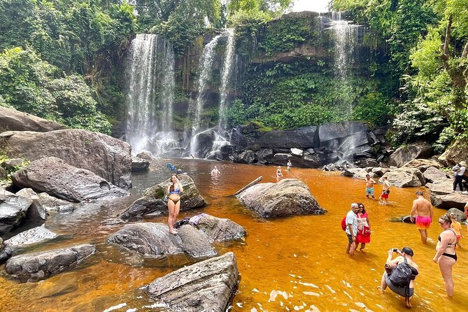 Kulen Waterfall and Banteay Srei -Lady Temple - The five-hour visit to Phnom Kulen
