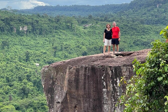 Kulen Waterfall Day Tour with Snacks Small-Group - A quick taste of Preah Dak village