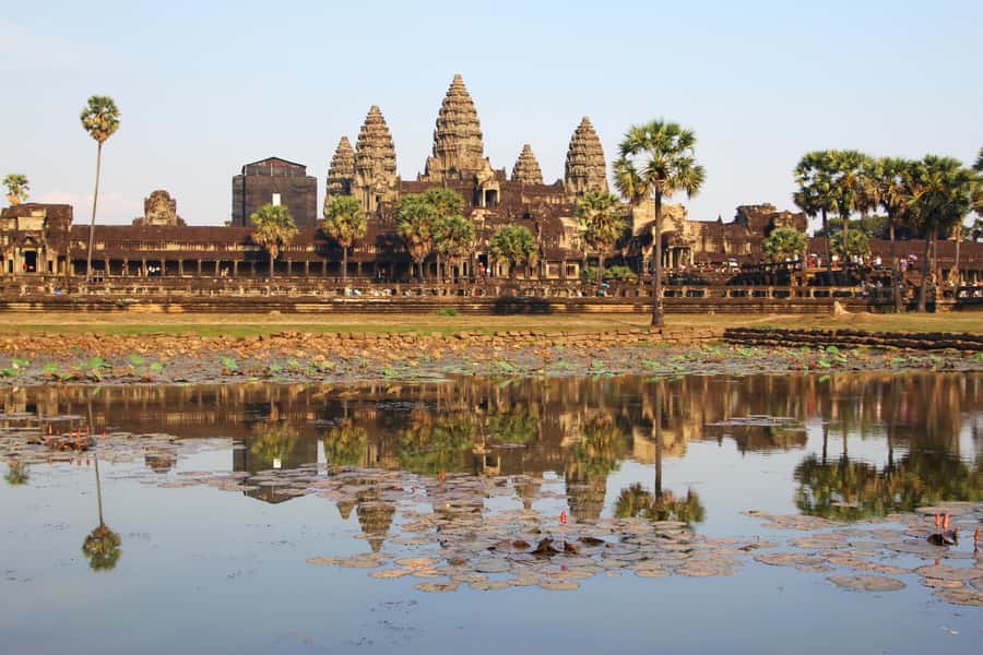 Luxury Private 2-Day Angkor Wat with English or German Guide - Why a private Angkor tour can be worth it