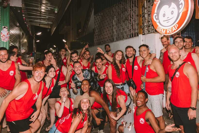 Mad Monkey Siem Reap Pub Crawl - Who Will Enjoy This Pub Crawl Most
