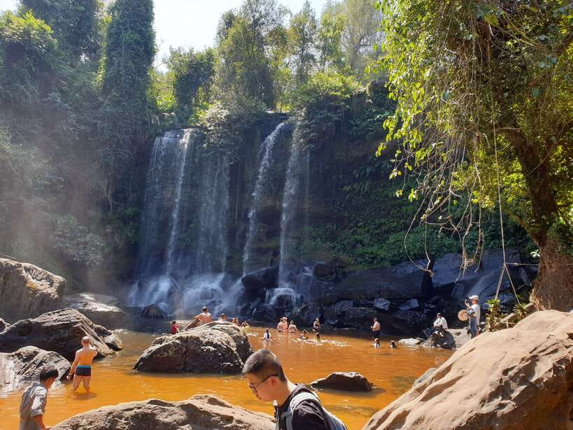 Mixture of temples and waterfall. - The private format and what it adds