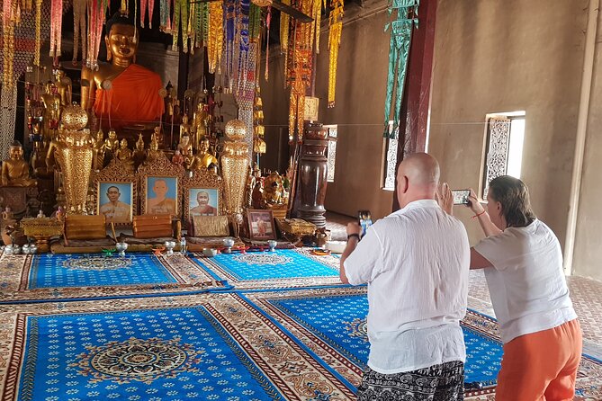 Monk Blessing Ceremony in Siem Reap - Watching the monk chant and pour the holy water