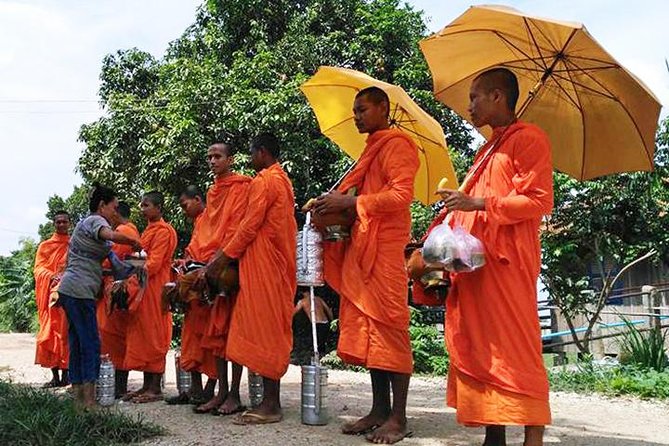 MotoGirl - Day Adventure Tour - Koh Dach and the traditional island way of life