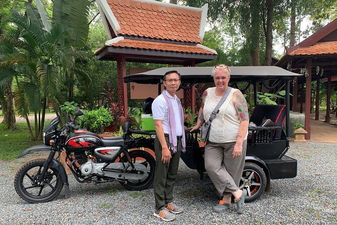 Night Street Tour in Siem Reap - Pub Street, Khmer food, and cocktails
