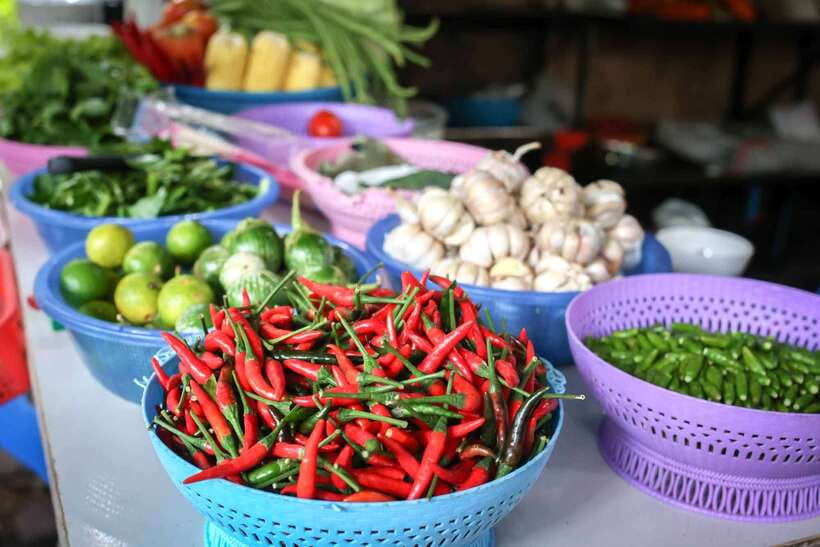 Old Siem Reap Sunset Food Tour by Tuk-Tuk - Who Should Book This Tour?