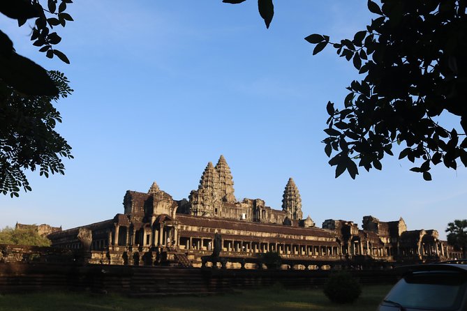 One day Angkor temple tour with private driver - Key points at a glance