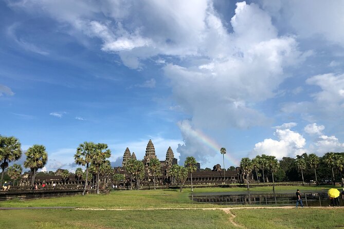 One Day Angkor Wat Bayon Ta Prohm From Siem Reap - A Practical Nine-Hour Start From Siem Reap