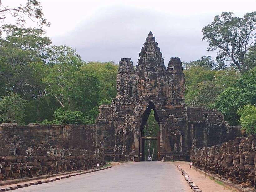 One Day Exploration to Angkor Wat, Angkor Thom & Ta Prohm - Ta Prohm and the trees that took back the temple