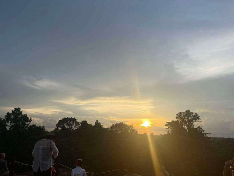 One Day Shared Trip to Angkor Temples with sunset - What $18 buys you at Angkor