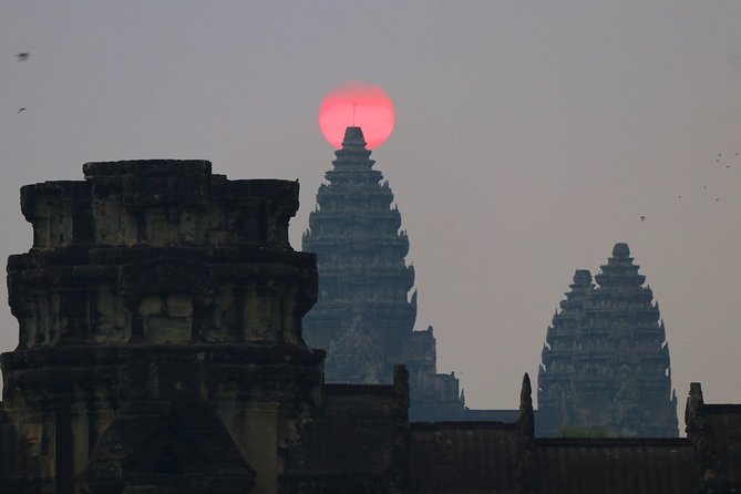 One Day tour with sunrise in car with A/C or Van & Guide. - Why Sunrise at Angkor Wat Is Worth the Early Alarm