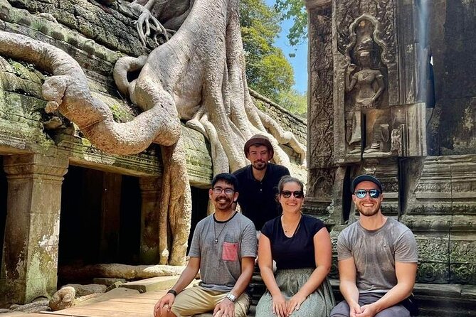 One Full Day Private tour of Angkor Wat, Ta Prohm, Angkor Thom & Banteay Srie - Banteay Srei’s small scale and fine carving