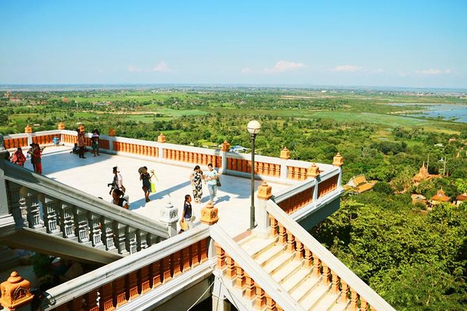 Oudong and Koh Chen Island - Full Day Cruise & Tour with English speaking guide - Key points at a glance