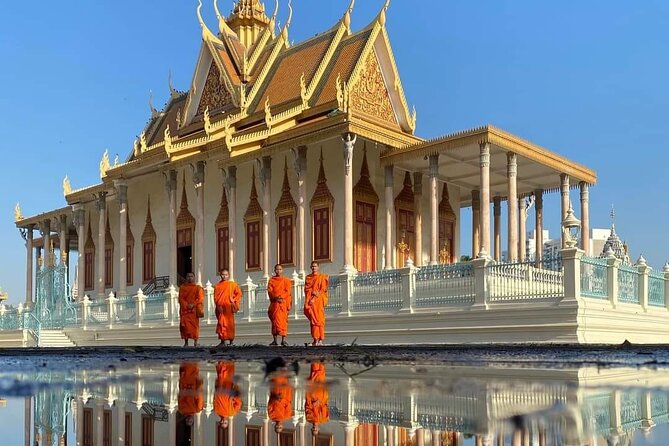 Oudong Mountain and Phnom Penh Full Day Private Tour - Meditation, prayer, and the final temple visit
