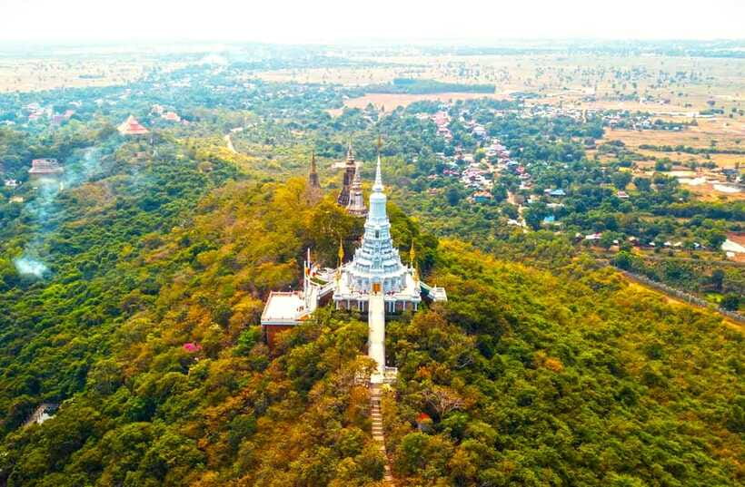 Oudong Mountain & Phnom Baset Private Tours from Phnom Penh - Who should book this private day trip?
