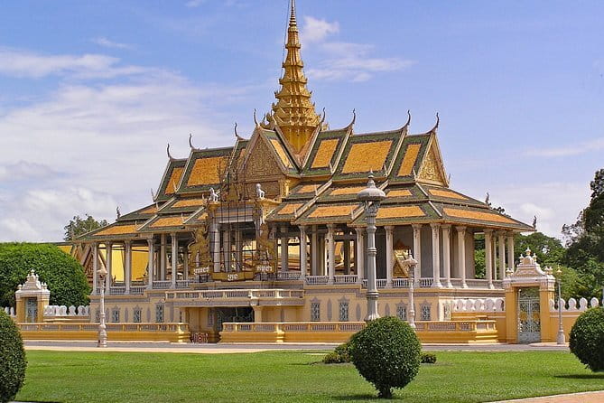 Oudong Temples & Phnom Prasith Private Tour from Phnom Penh - How private guiding changes the experience