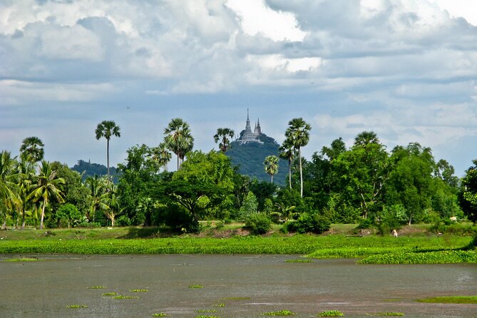 Oudong Temples Private Tour from Phnom Penh - The views from the summit