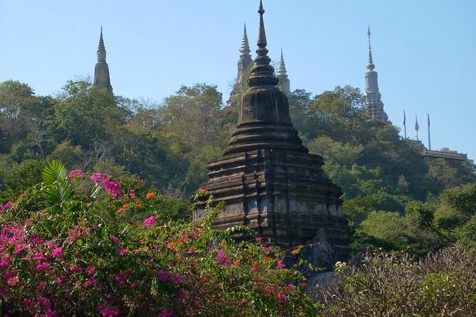 Oudong Temples Private Tour from Phnom Penh - Climbing Oudong Mountain