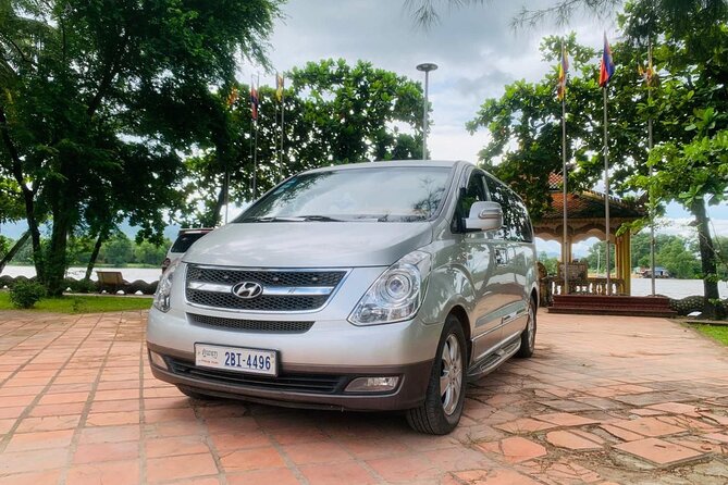 Overland Private taxi from Phnom Penh to Ho Chi Minh - What changing vehicles at Bavet and Moc Bai means