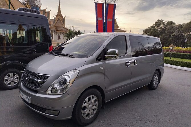 Overland Taxi Transfer From Bangkok - Siem Reap with Private Driver - The Road to the Thai Border