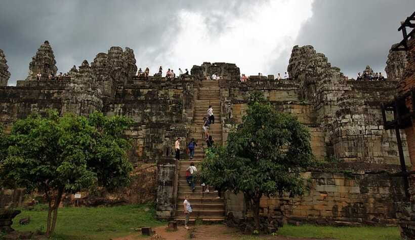Phnom Bakheng Sunset Tour, Pre Rup, Neak Pean, Preah Khan - Who should book this temple route?