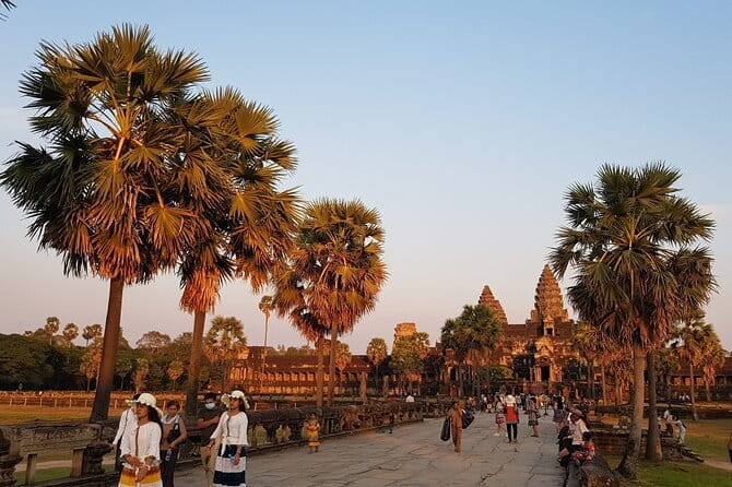 Phnom Kulen National Park, Kulen Mountain Waterfall Tour - What the $47 price really covers