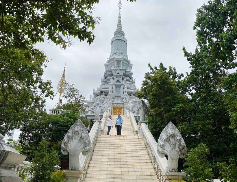 Phnom Penh - Battambang Transfer Plus Stop Sightseeing - Should you book it?