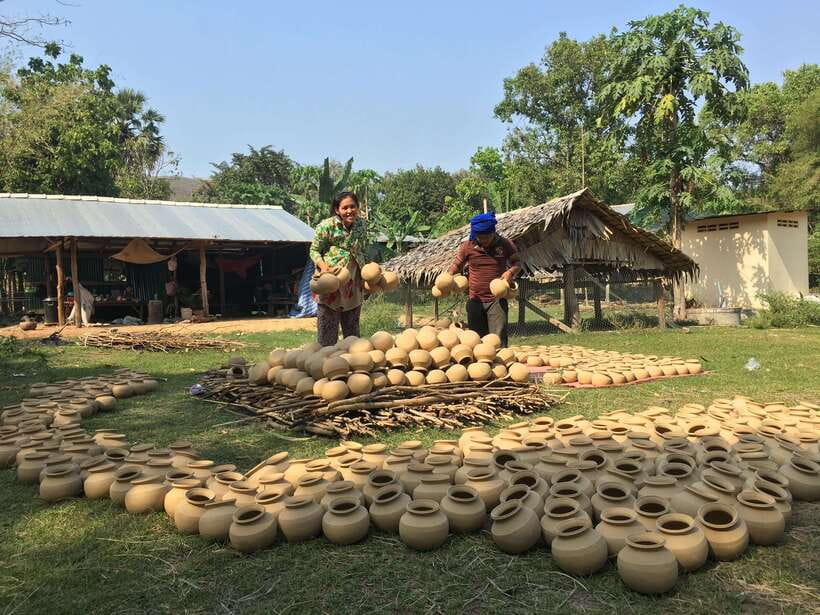 Phnom Penh - Battambang Transfer Plus Stop Sightseeing - A road transfer with much more than road