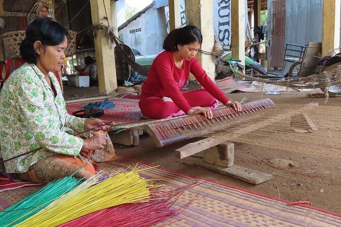 Phnom Penh Countryside Cycle Tour - Cycling through farms, rice fields, and lotus ponds