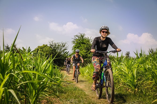 Phnom Penh: Cycling Adventure on Islands of the Mekong - Silk making at Lotus Silk