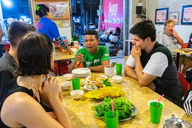 Phnom Penh Evening Food Tour - Inclusive 5 stops local Tastings - Kandal Market and the theatre of Lort Cha