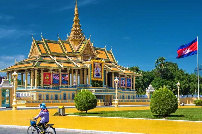 Phnom Penh Full Day Private Tour Included All Admission Tickets - Central Market And Phnom Penh’s Everyday Rhythm