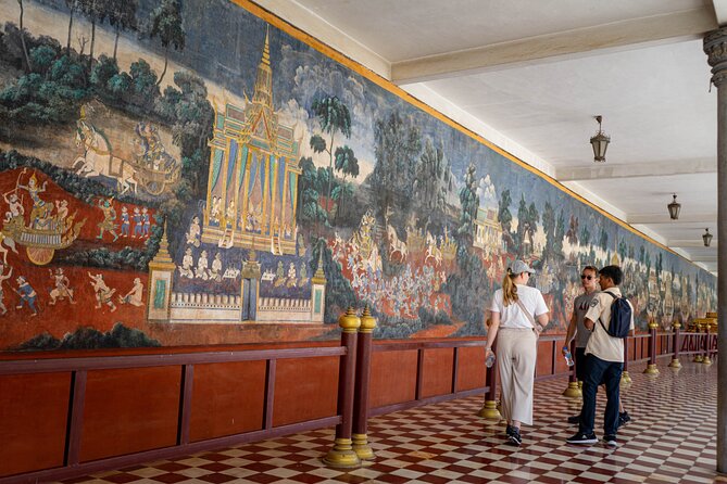 Phnom Penh Historical Tour - A compact route through Phnom Penh’s past