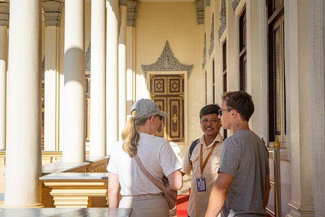 Phnom Penh Historical Tour - Royal Palace and Silver Pagoda area