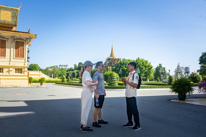 Phnom Penh Historical Tour - Hotel pickup keeps the first hour simple