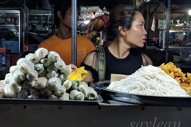 Phnom Penh Nightlife Street Food Tours - Phnom Penh Night Market and the Final Hour